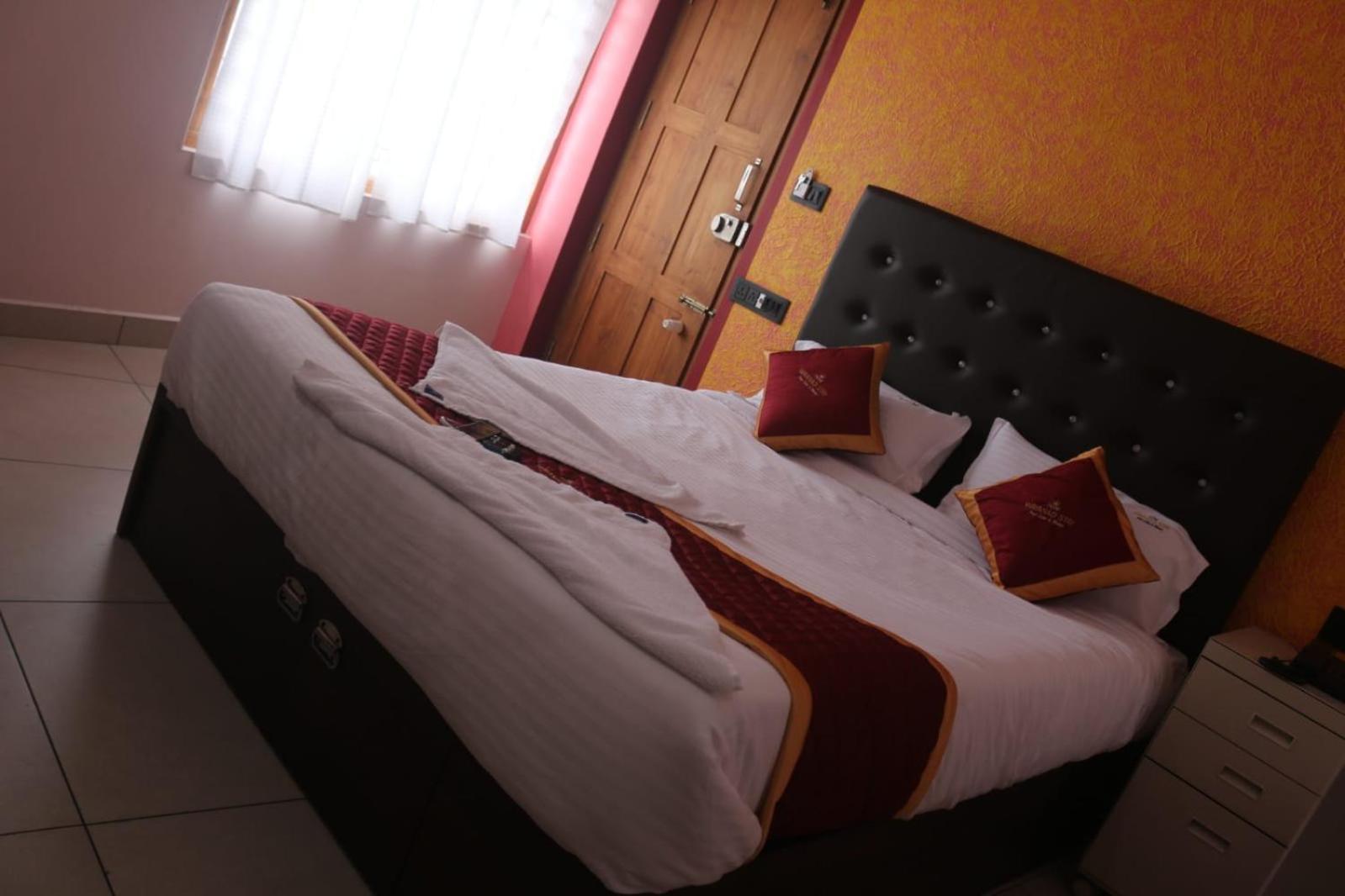 Hotel Wayanad Stay Kalpatta Ngoại thất bức ảnh